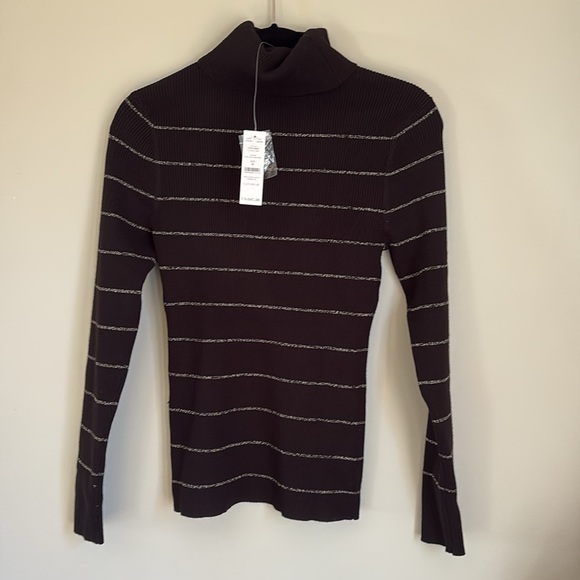 White House Black Market Turtle Neck Sweater - Picture 3 of 6